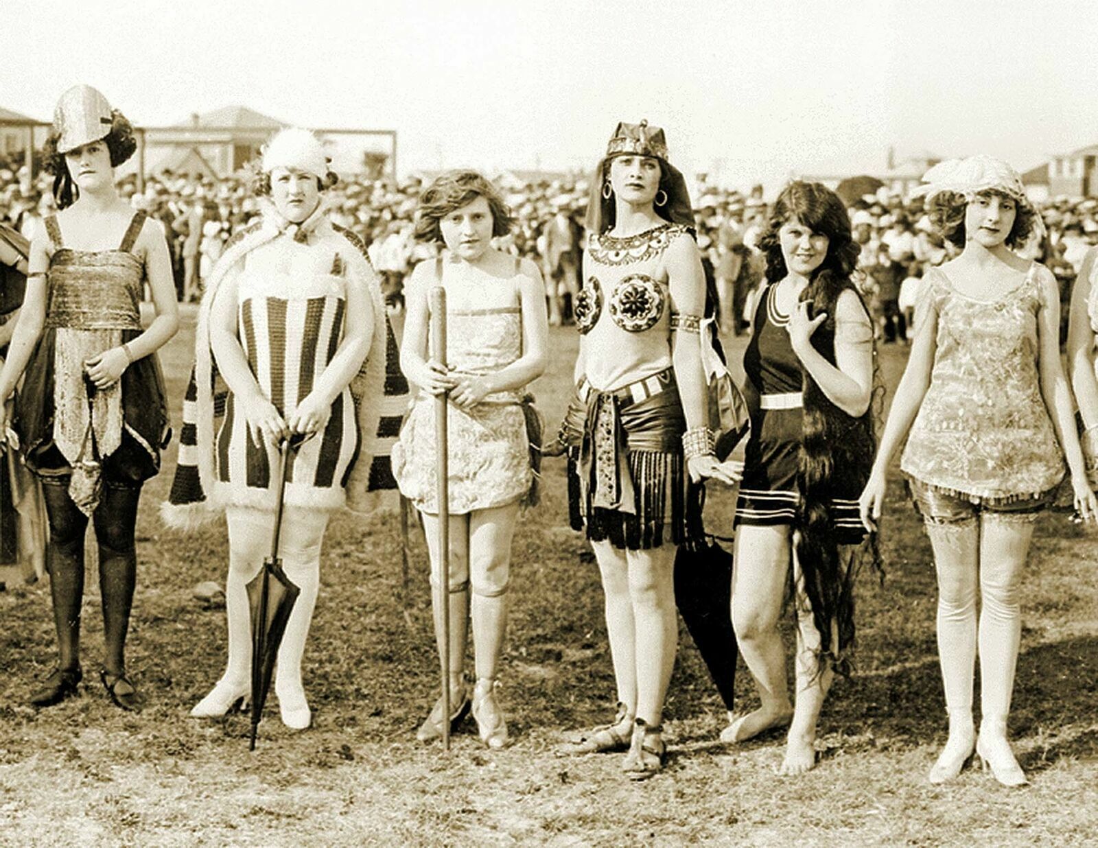 1923 Bathing Beauty Contest Galveston, TX  Old Photo Picture Reprint 8x10