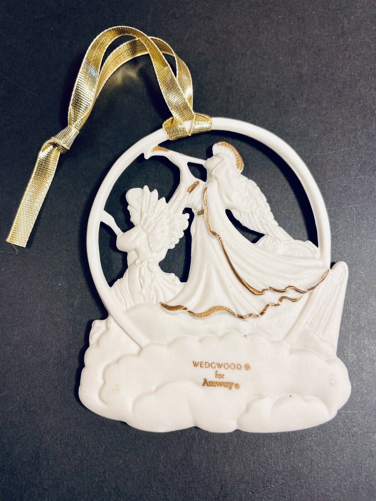 Vintage Wedgwood Amway White Porcelain Gold Trim Angels Christmas Ornament