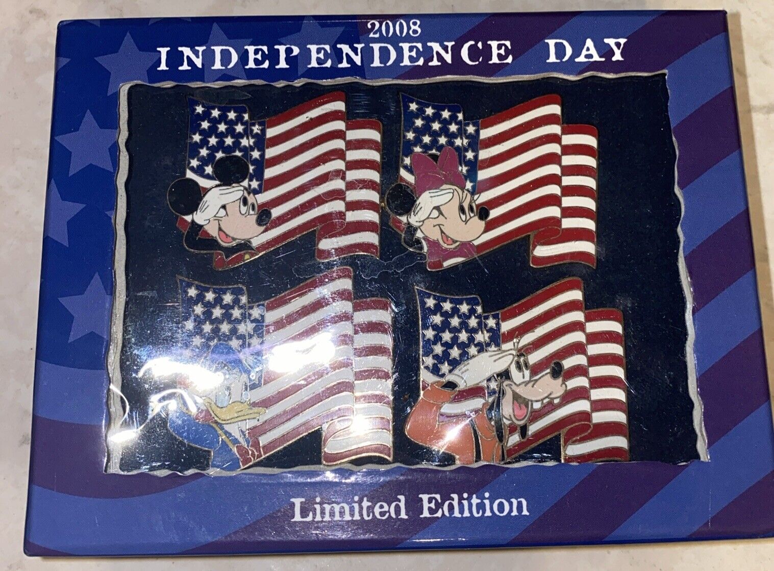 Disney Independence Day 4th July 2008 Saluting the Flag 4 Pin Boxed Set LE 500  