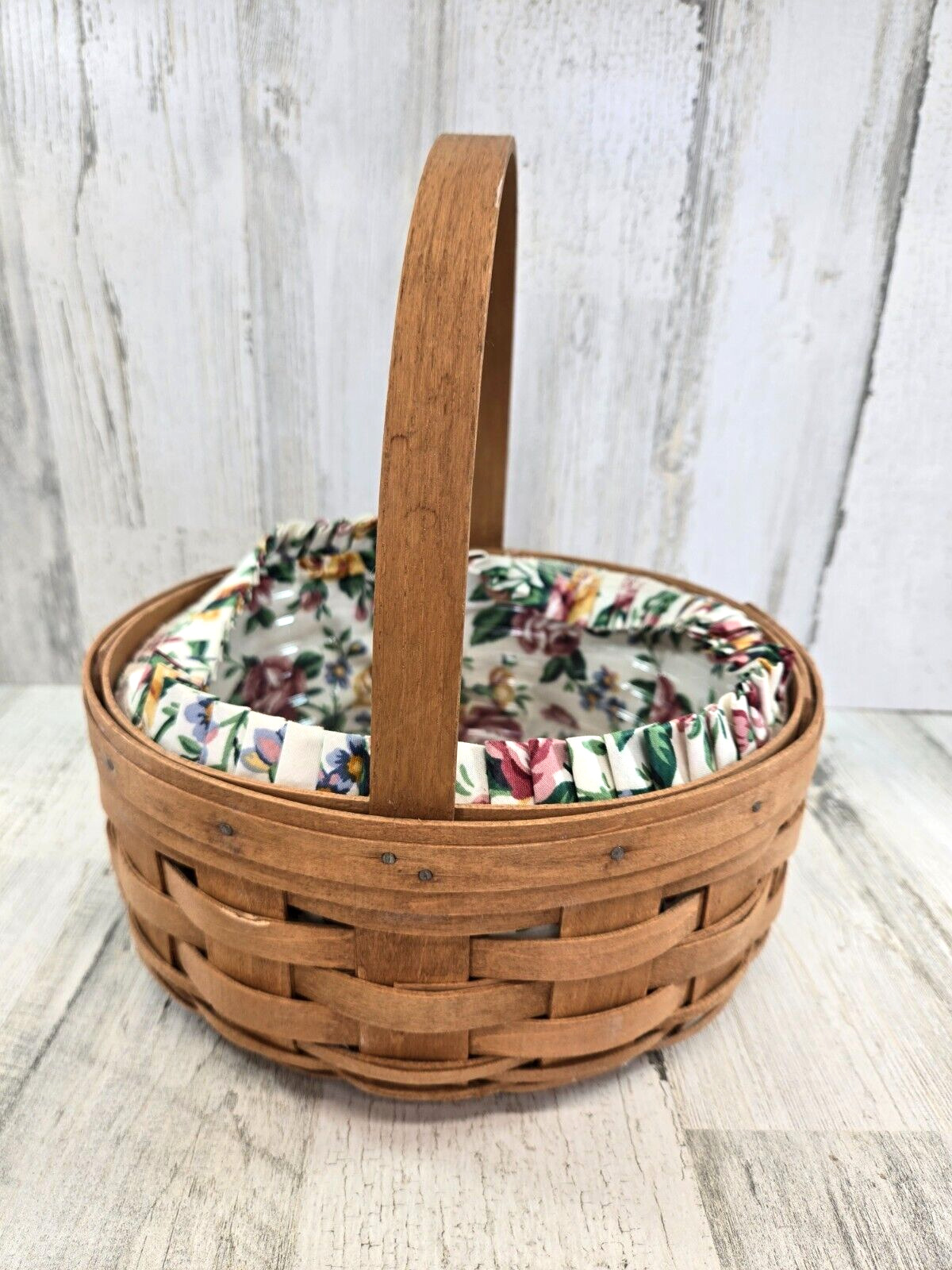 Longaberger 1988 Round Basket with Liner and Protector