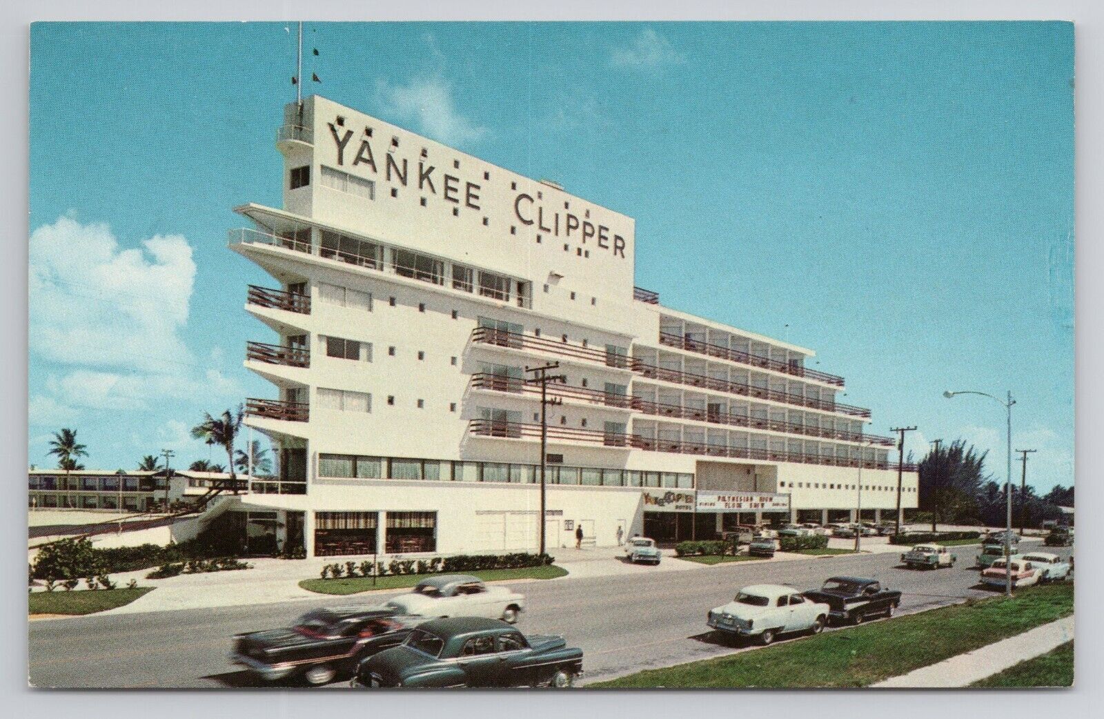 Postcard The Fabulous Yankee Clipper Hotel Fort Lauderdale Florida 1966