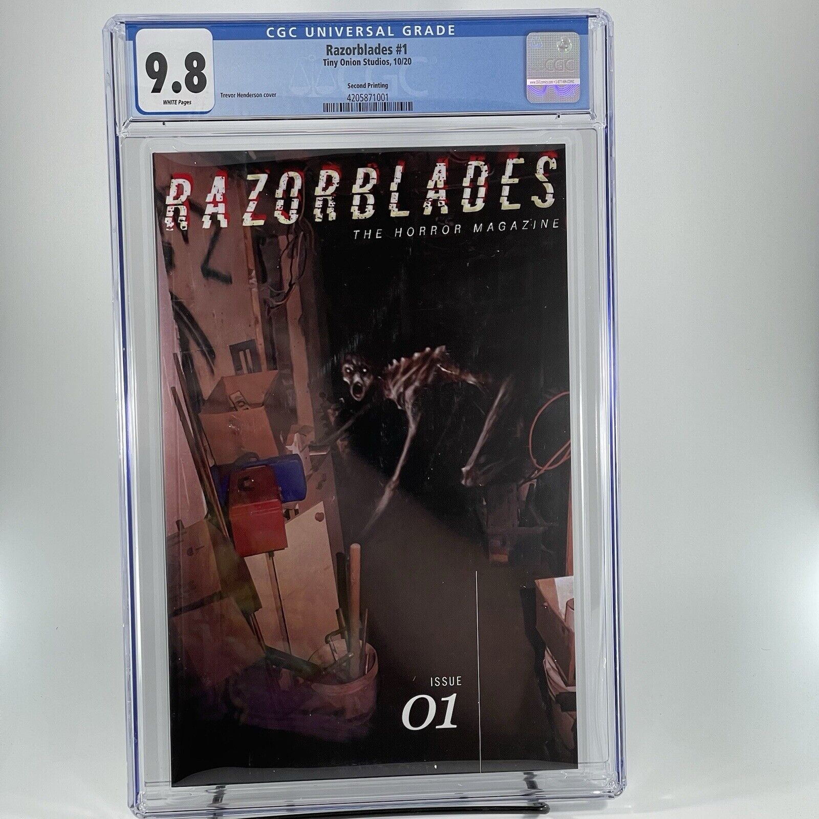 Razorblades: The Horror Magazine #1 - CGC 9.8 - Tiny Onion 2nd Print - 