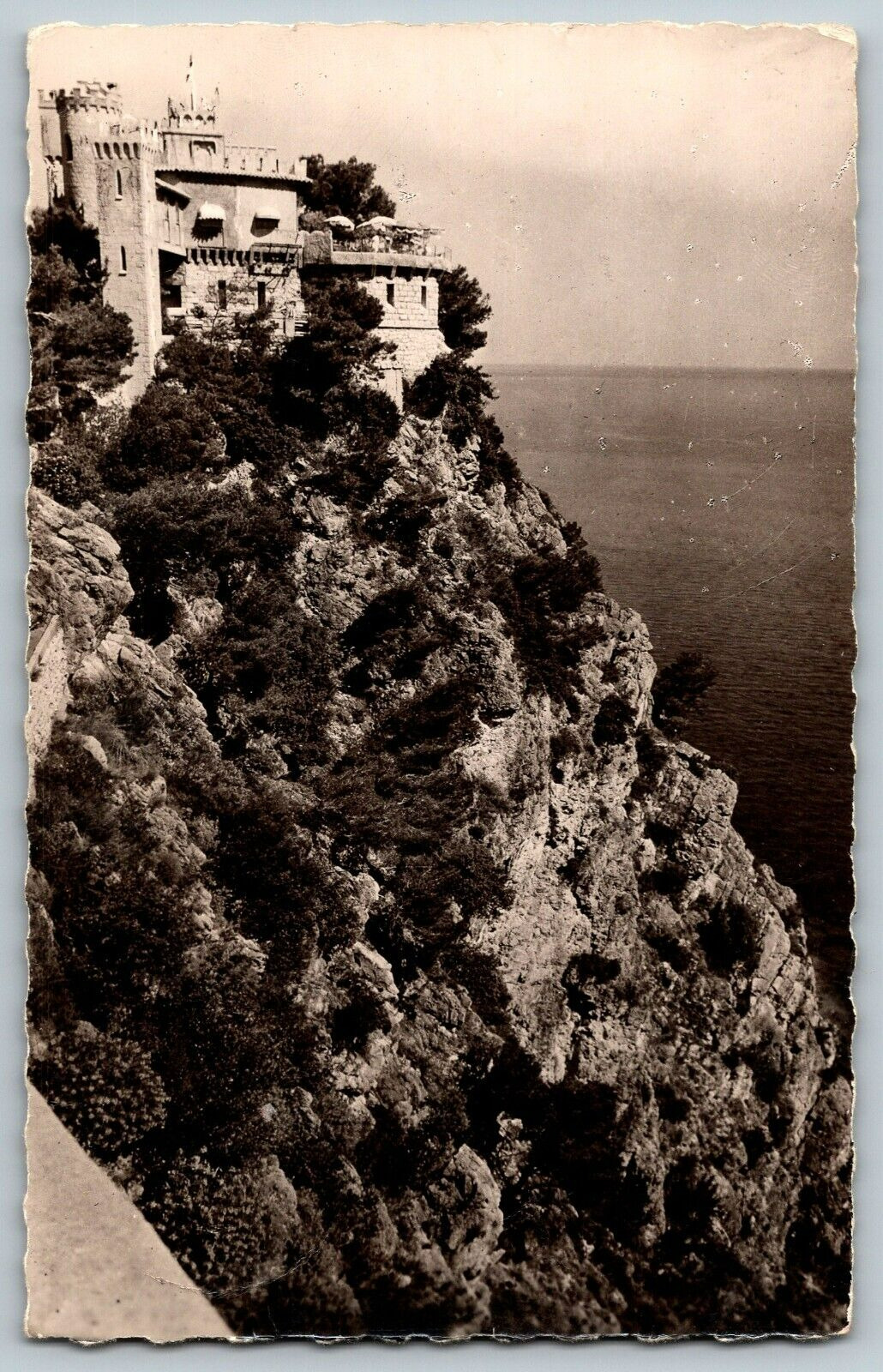 RPPC Vintage Postcard - Villefranche-sur-Mer-Le Chateau de Madrid - Real Photo