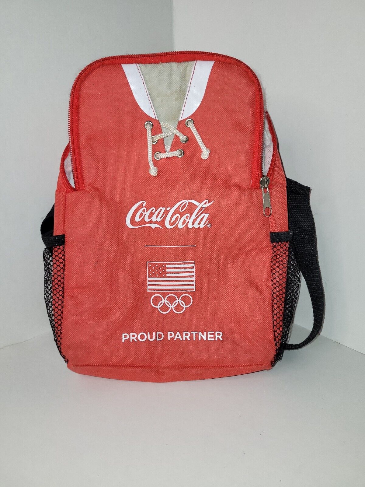 Coca Cola Sponsor USA Olympic Hockey Sweater Jersey Insulated Lunch Box