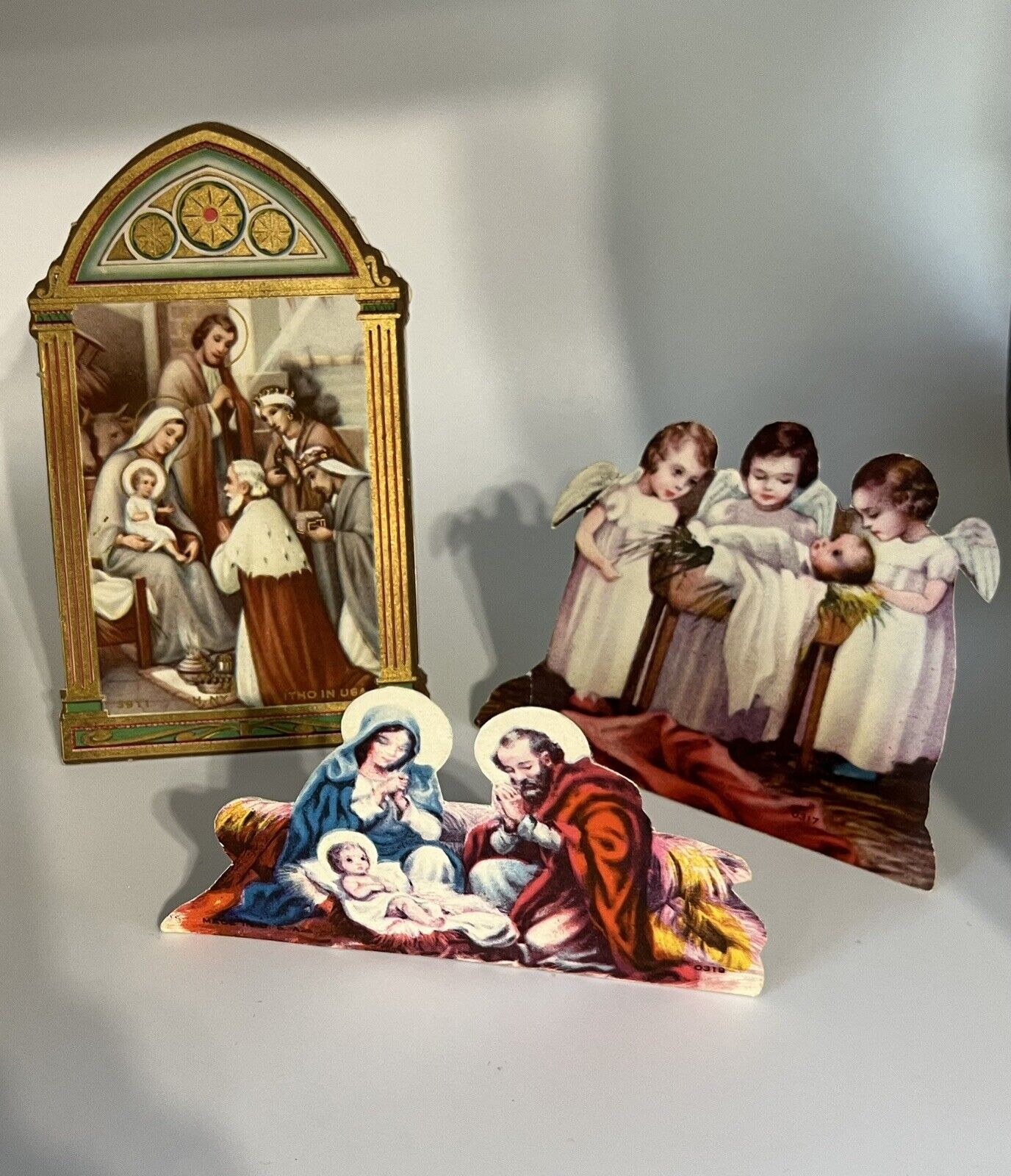• Vintage Three Stand Up Catholic Holy Cards Nativity Angels Baby Jesus