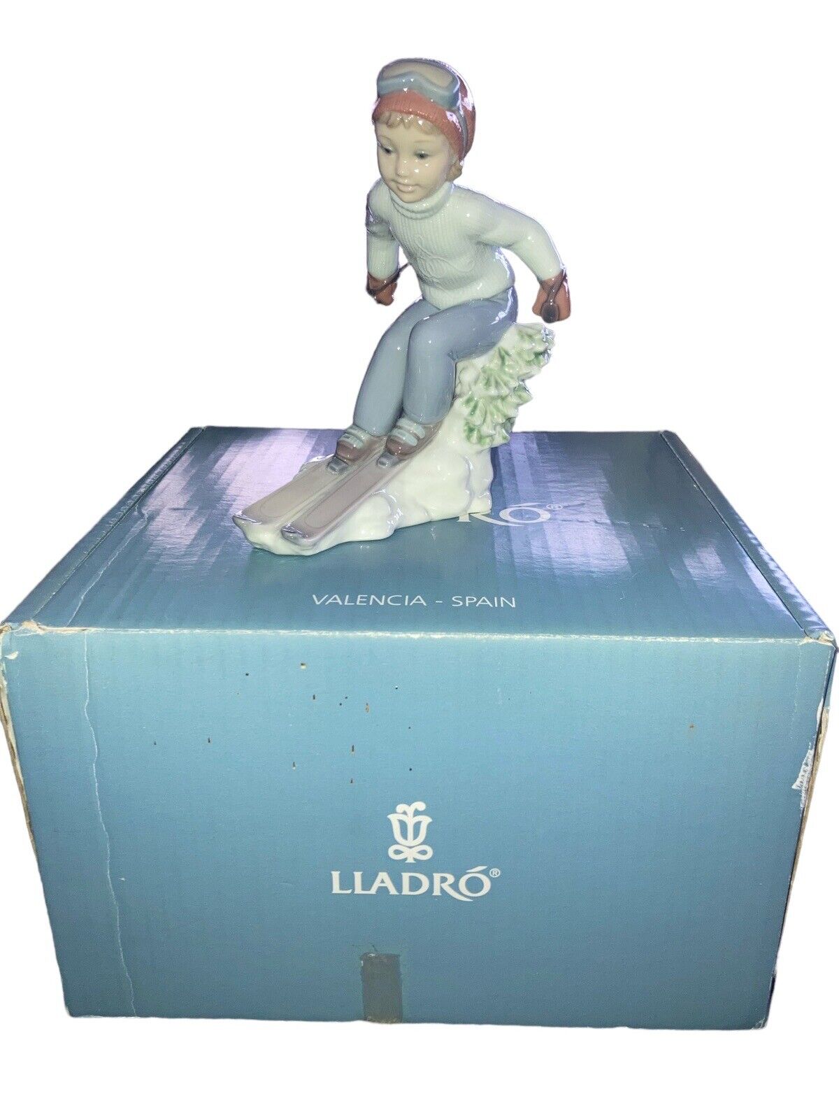 Lladro “I’ll Get There First” Retired 1990s Porcelain Figurine With Box 1008325