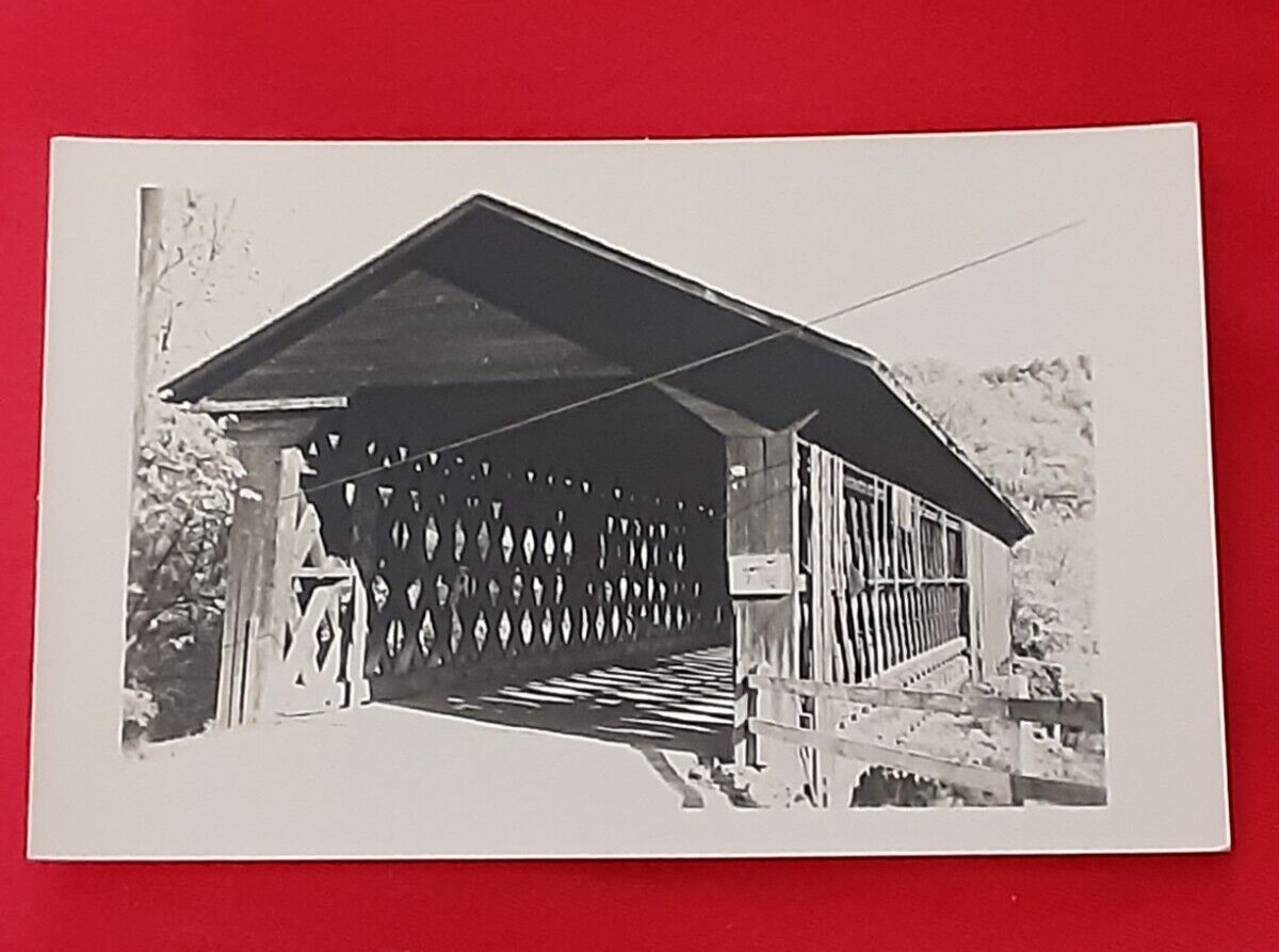c1950s RPPC Covered Bridge GILBERTVILLE, MASSACHUSETTS unposted POSTCARD
