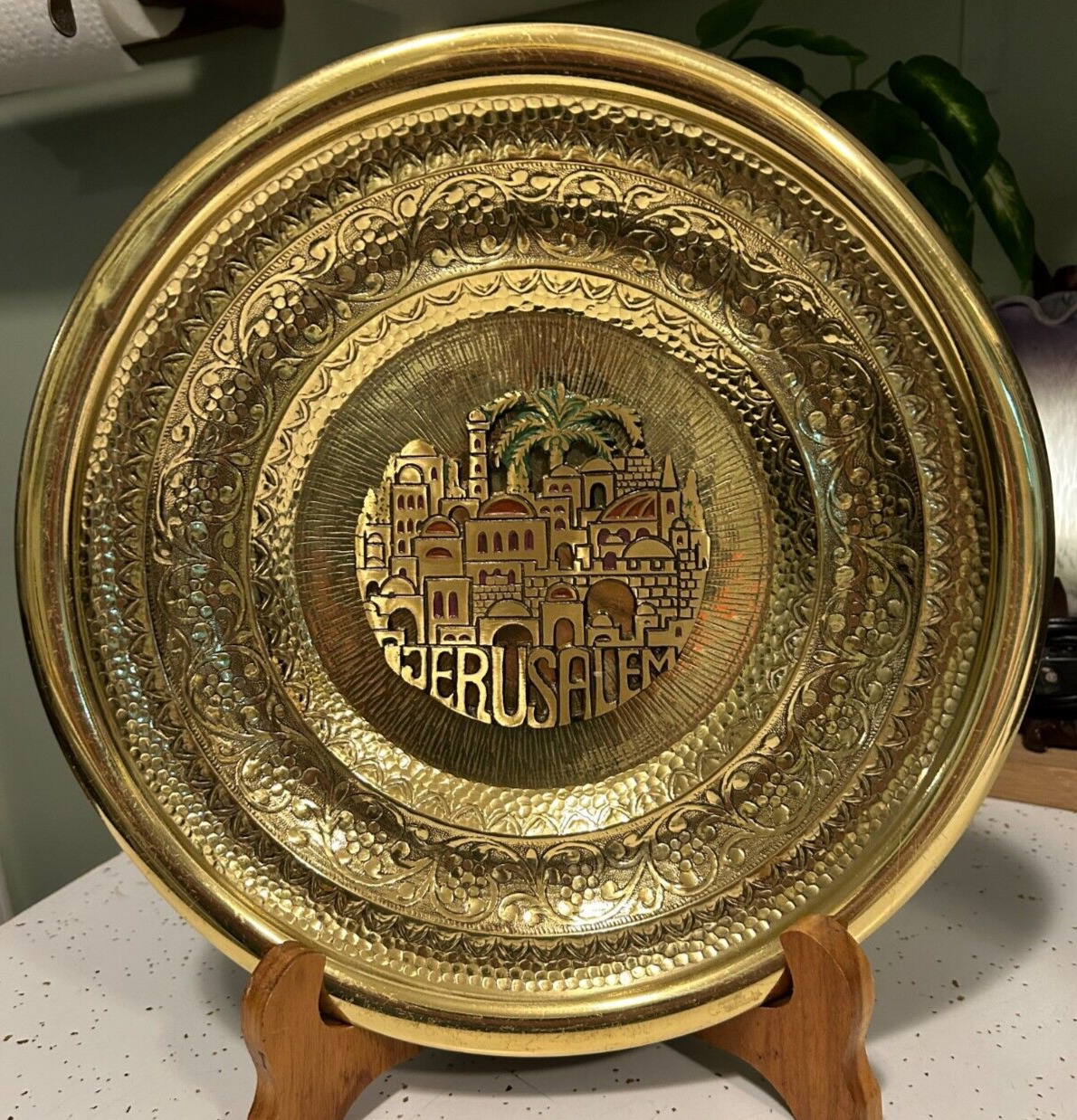 Vintage Israel Judaica  Brass Hanging Plate With Embossed Jerusalem Plaque 11\