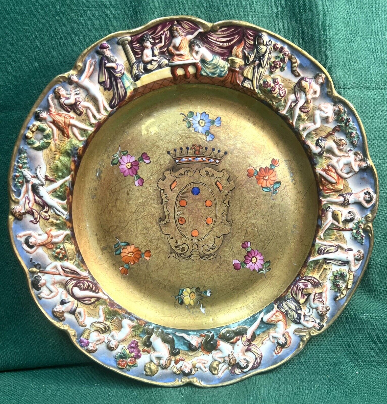 Capo di Monte  Early 1800s Large Plate, De Medici Crest  10 1/2”