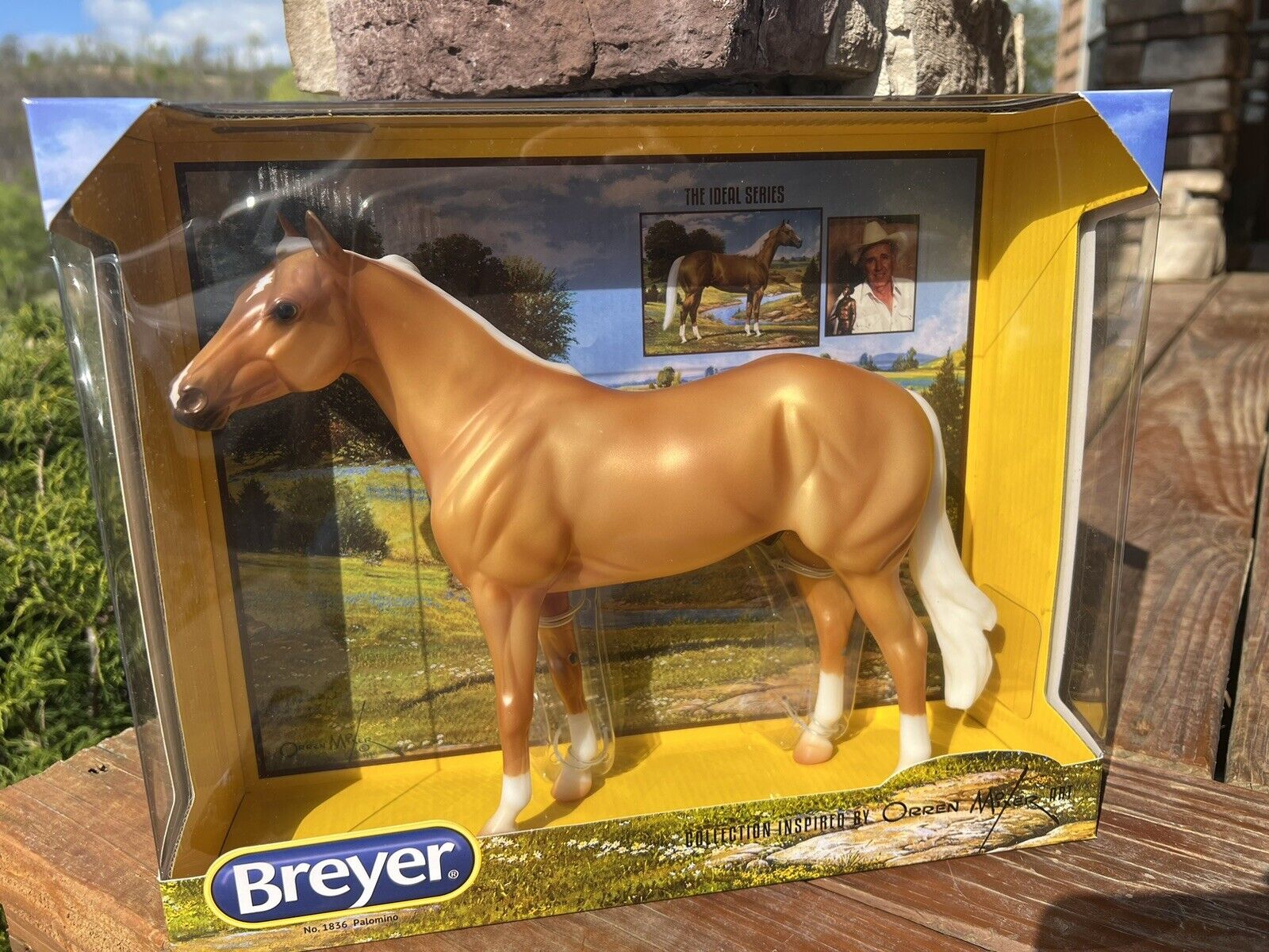 Breyer Horse Ideal Series Palomino Orren Mixer 1836 NIB