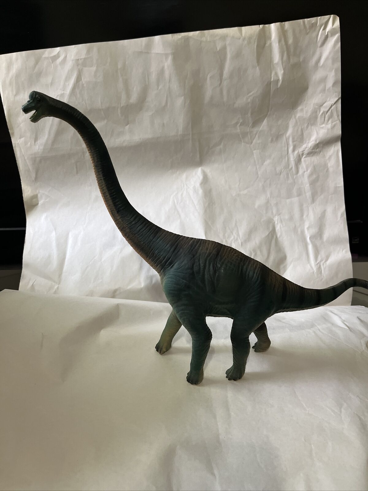 LARGE Bullyland Brachiosaurus Dinosaur Figure Green Rubber Foam Core 14” By 11”