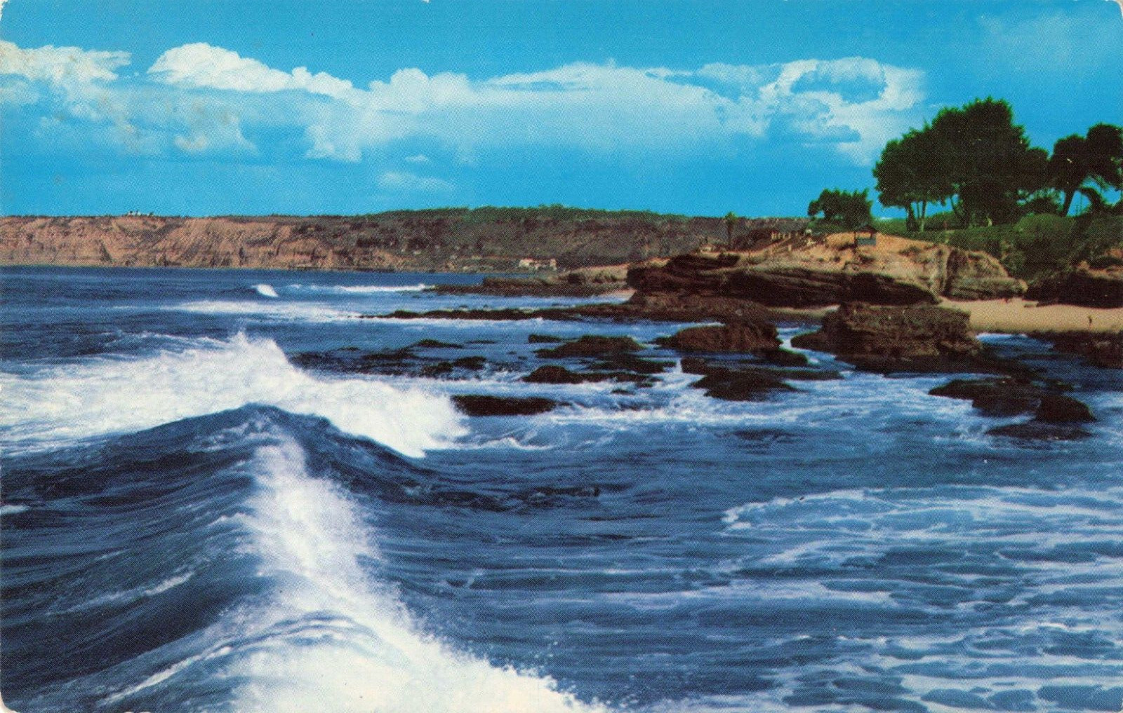 La Jolla CA California, Beautiful Rocky Coastline, Waves, Vintage Postcard