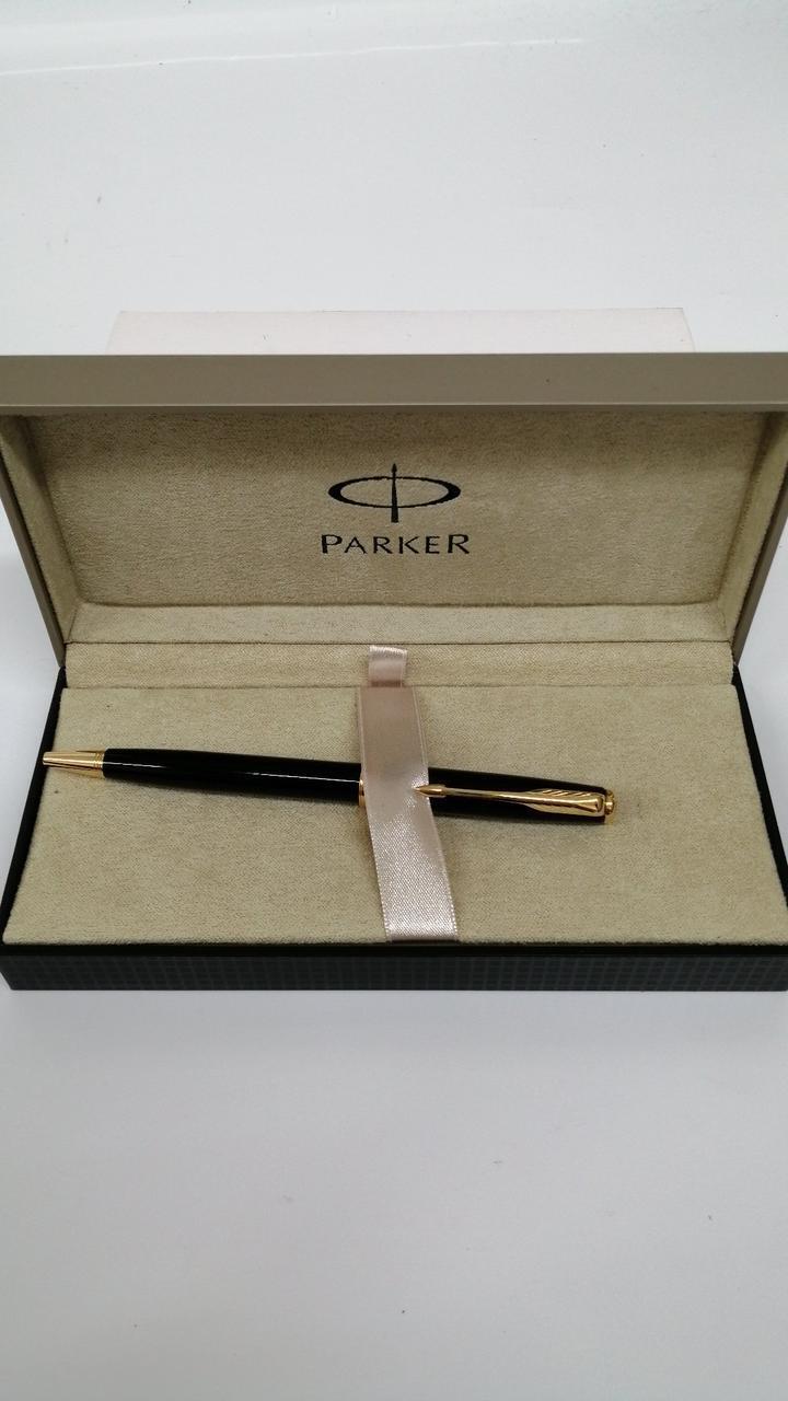 #No.502 PARKER ballpoint pen (gold color)