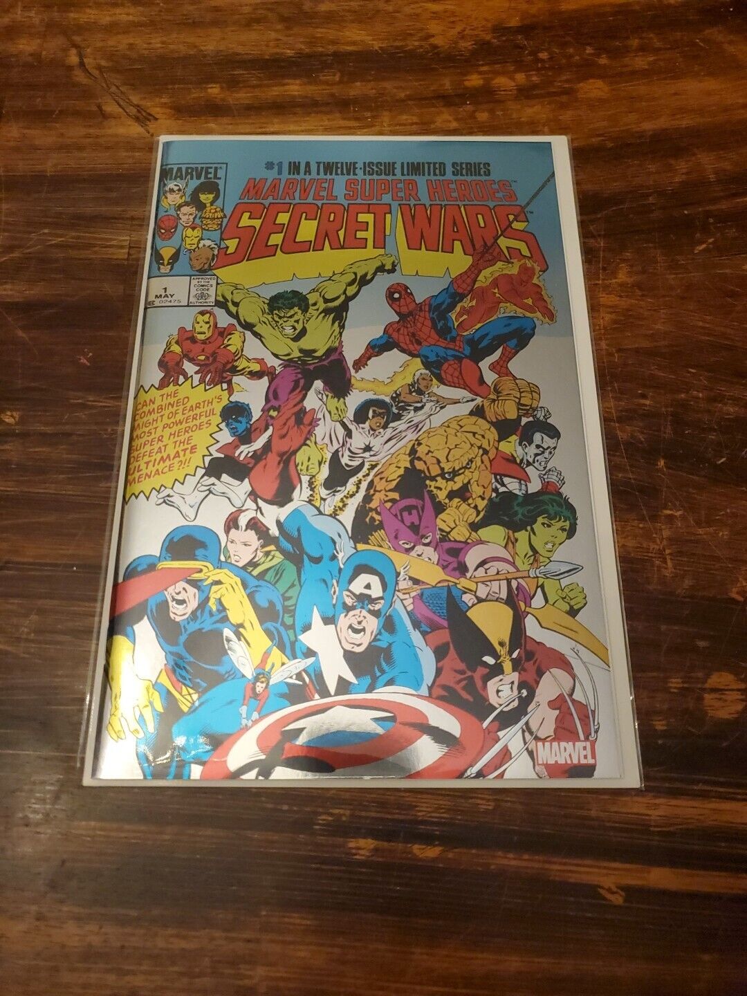 Marvel Super-Heroes Secret Wars #1 Facsimile Foil Reprint Variant NM Gem wow