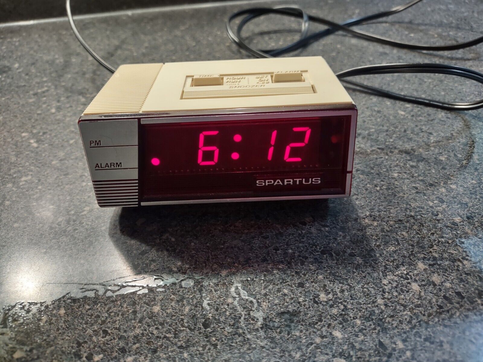 Spartus Vintage Alarm Clock Model 1161 Red LCD Display Travel Size Tested Works 