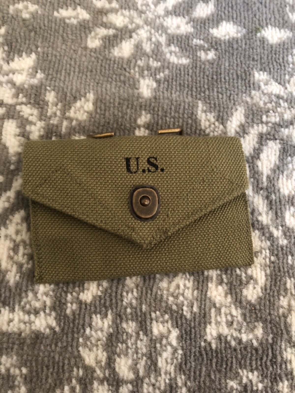 WWII US first aid pouch