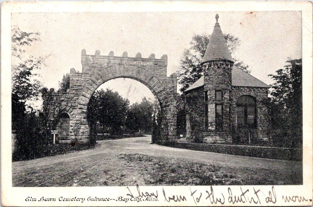 Elm Lawn Cemetery Entrance, BAY CITY, Michigan Postcard