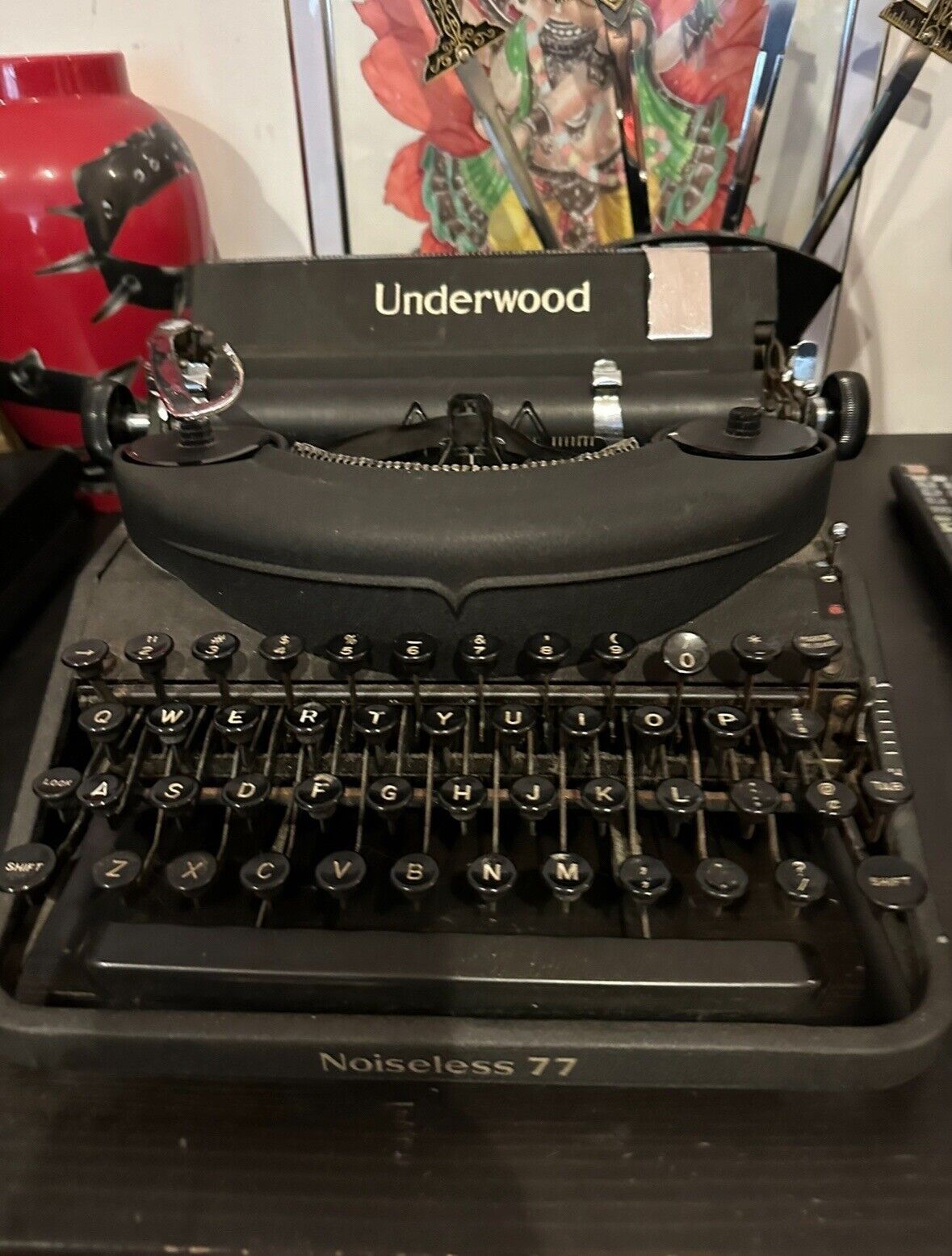 1934 Vintage Underwood Noiseless Portable Hemingway Typewriter