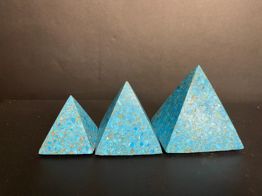 Three Blue stone Egyptian Pyramid of Khafre and Pyramid of Khufu & Menkaure's