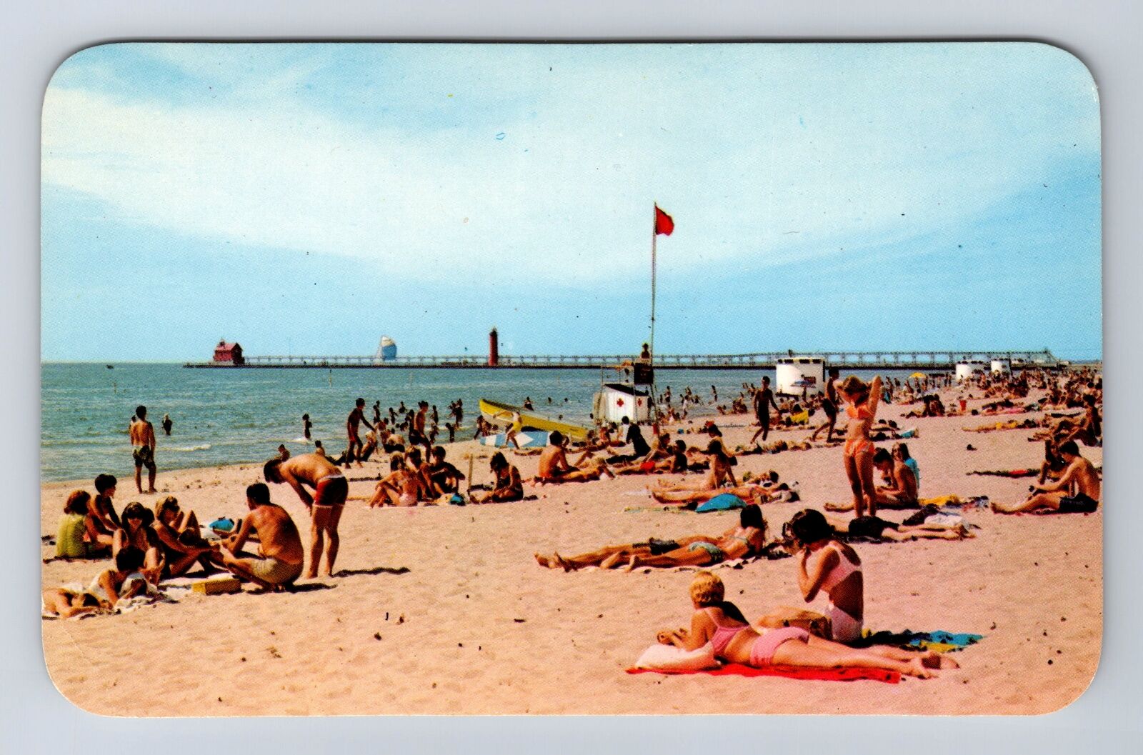 Grand Haven MI-Michigan, Grand Haven State Park, Beach Vintage Postcard