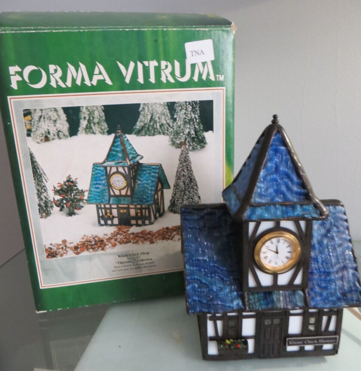 Rare Forma Vitrum Vitreville Klaus Clock Shop Collection Stained Glass House Box