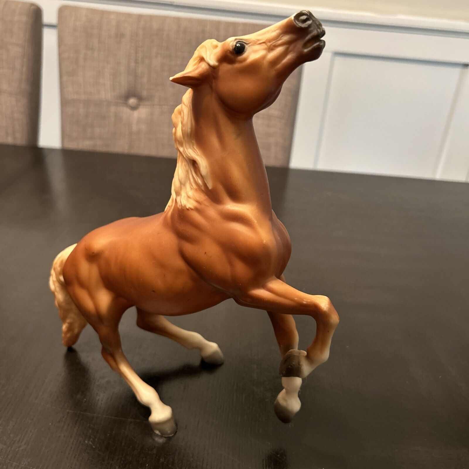 1987 COLLECTIBLE HORSE TOY FOR 118 AMERICAN MUSTANG  BREYER COLLECTOR READ   