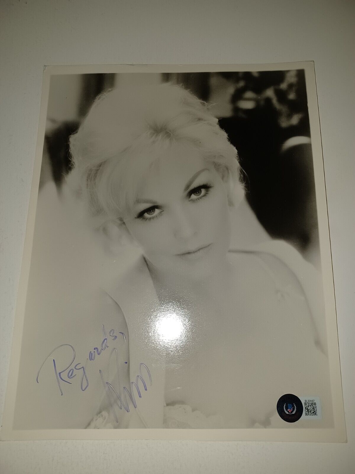Kim Novak 1967 dated Signed Autographed 8x10 photo Beckett BAS