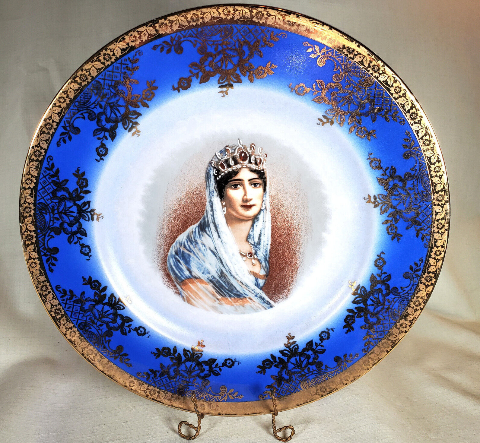 Vintage Royal Bayreuth Bavarian Ceramic Plate with Josephine Bonaparte Portrait