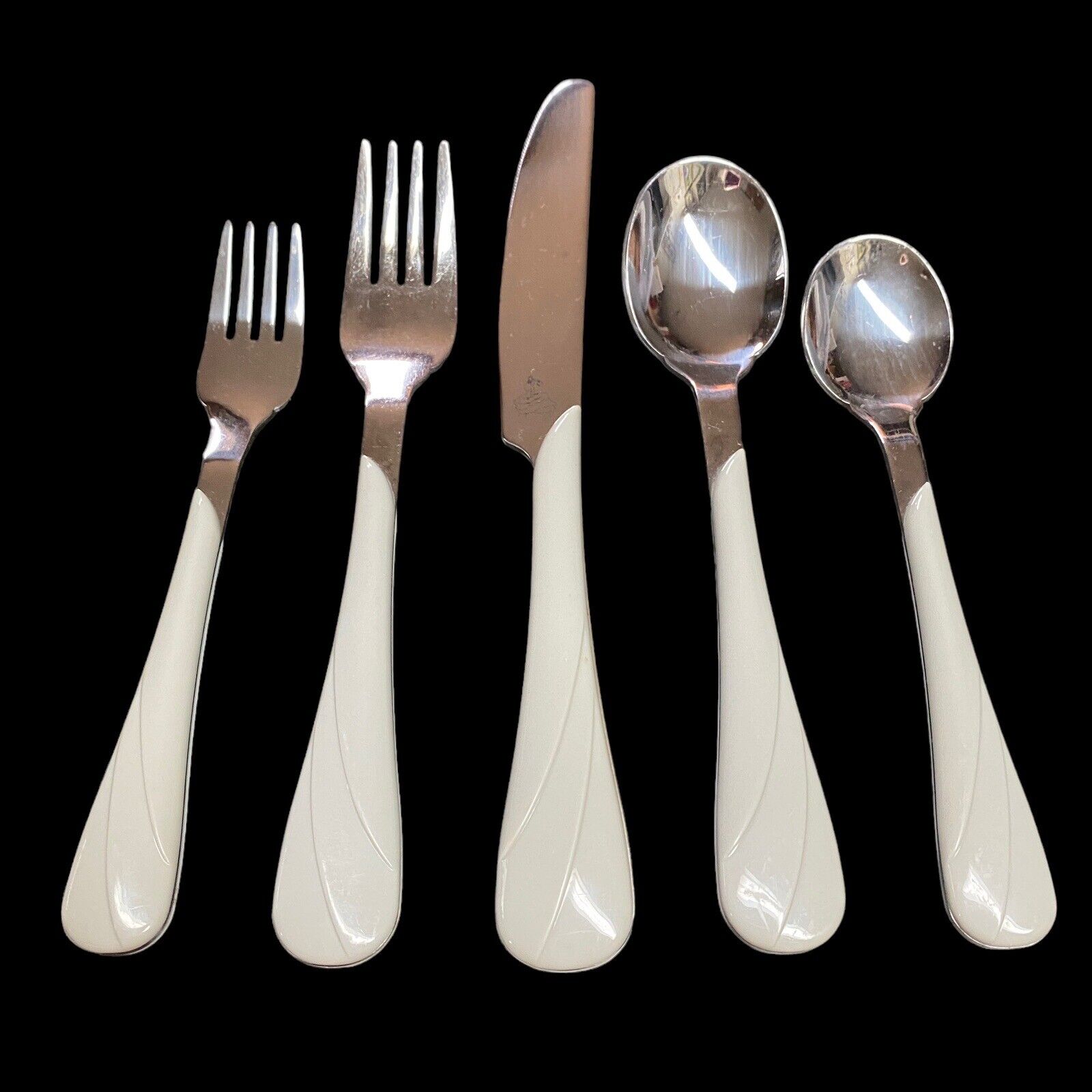 Fiesta Flatware 5 Pc Place Setting Pearl Gray Swirl Stainless 1980s