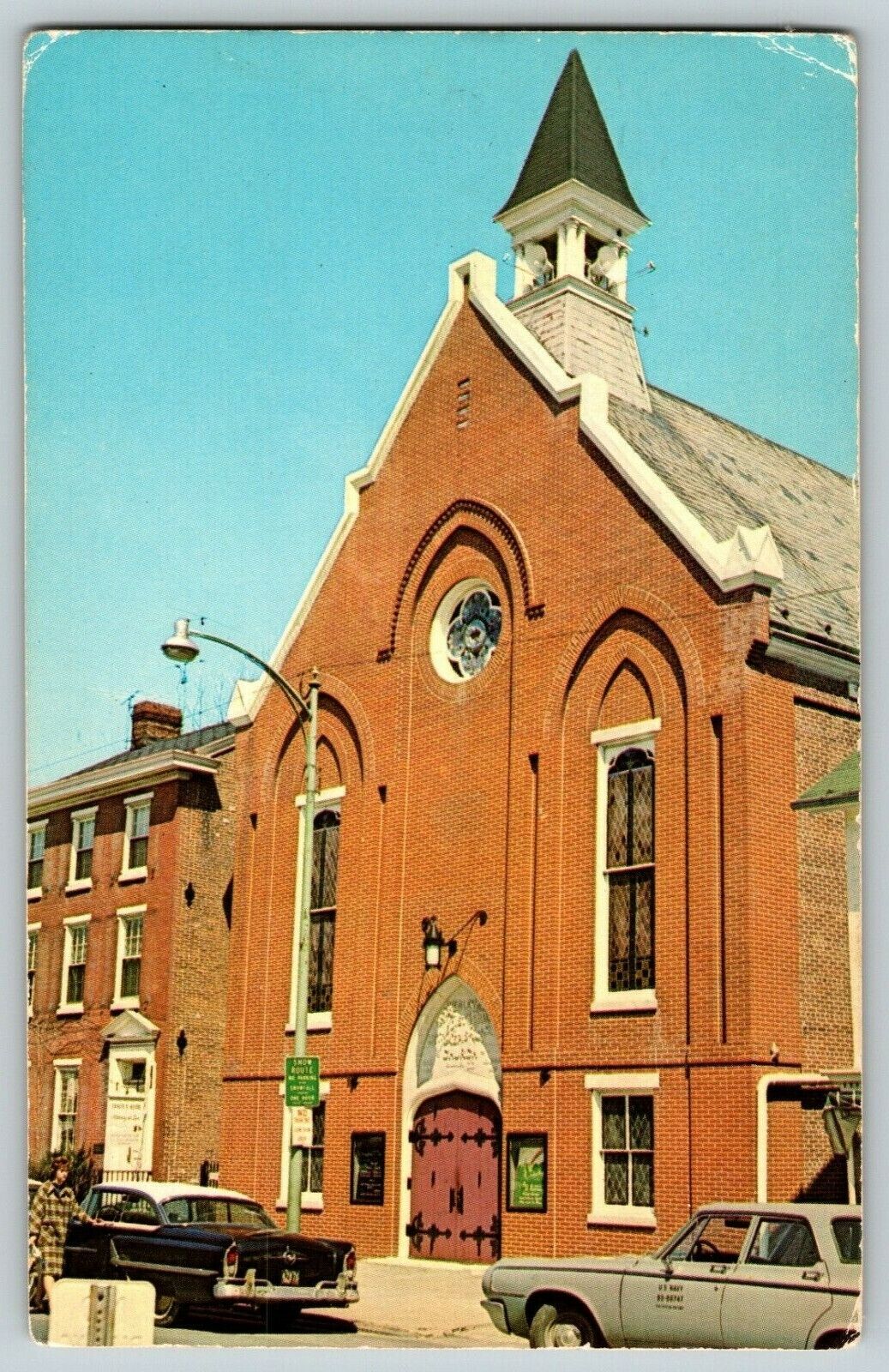 Postcard Wesley Methodist Church Classic Cars Dover Delaware
