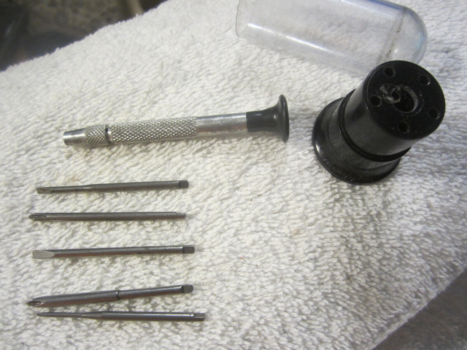 1 Moody Providence R.I ,6 piece screwdriver set with case,VTG antique,rare multi