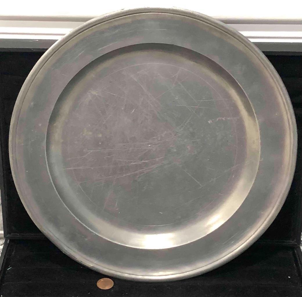 Large Antique American Pewter Plate, Thomas Danforth II, Middletown, CT, c. 1780