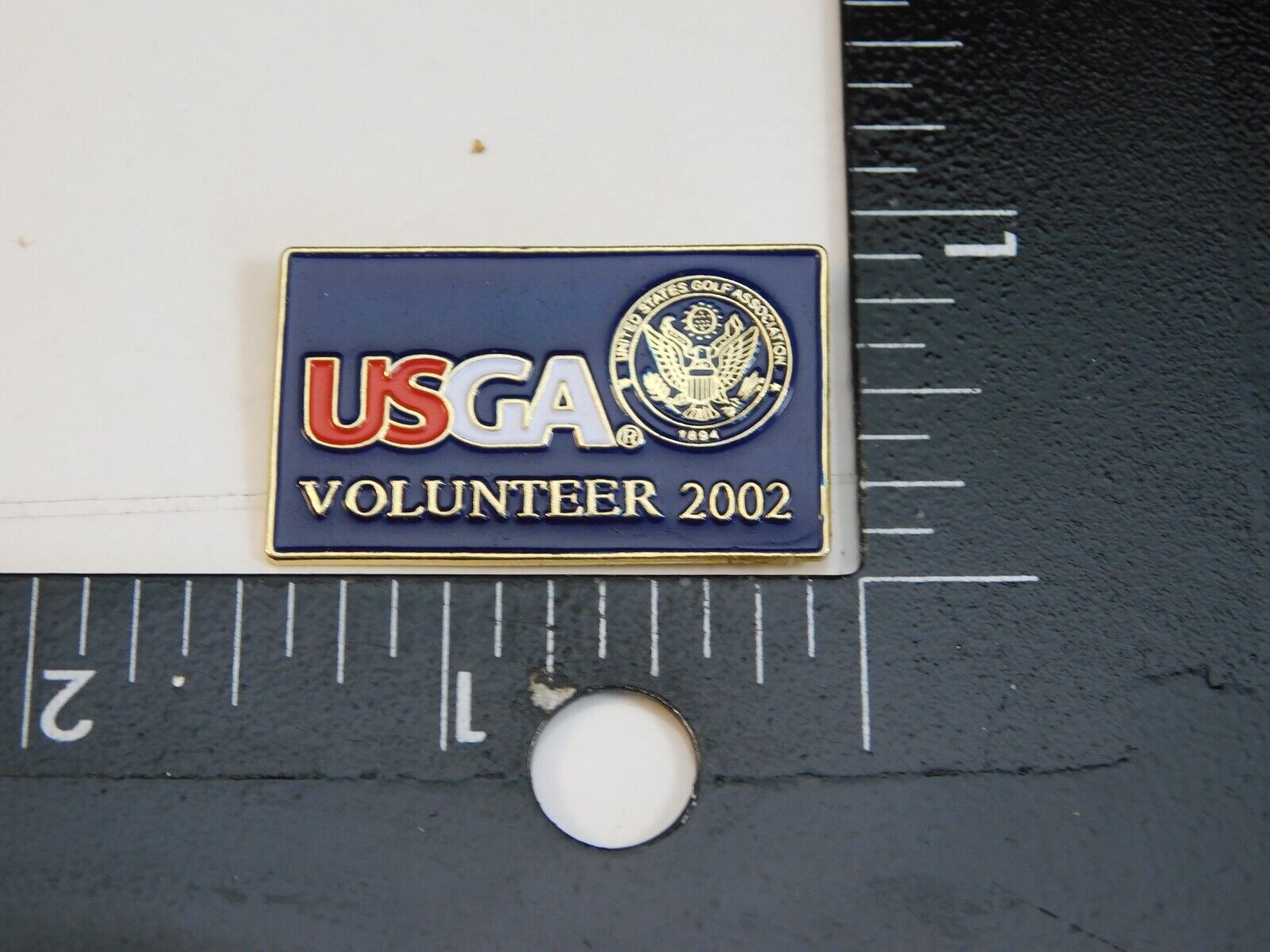 USGA UNITED STATES GOLF ASSOCIATION VOLUNTEER 2002 PIN
