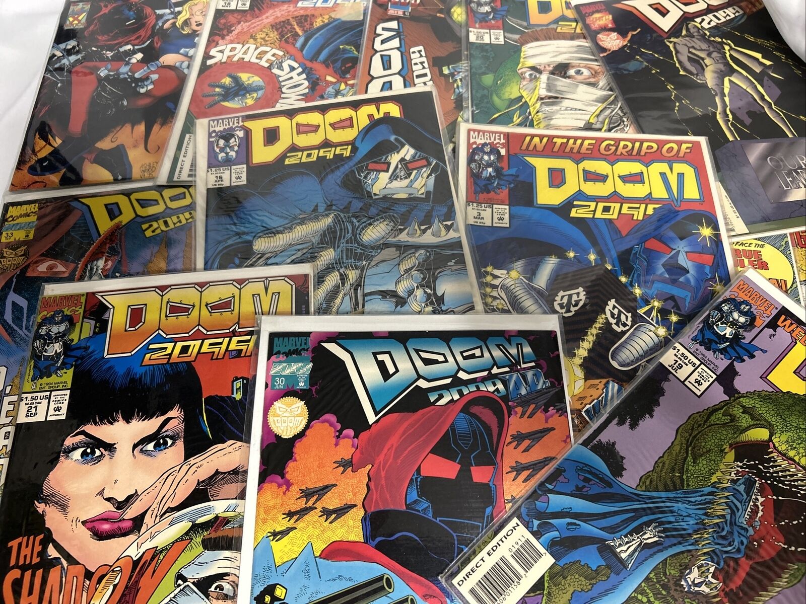 Lot of 15 Comic Books Doom Villian from the Fantastic 4- Mostly 90\'s Vintage