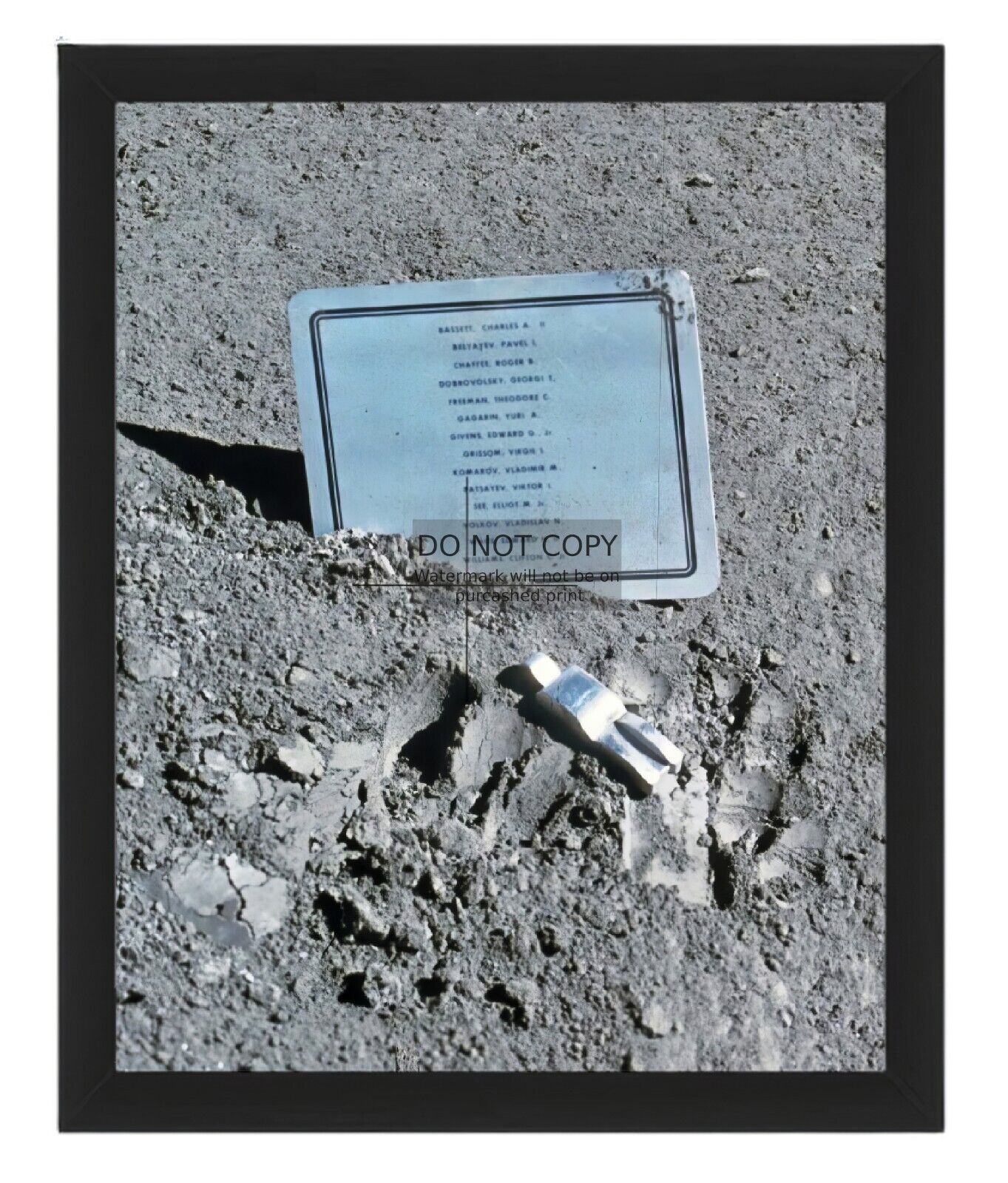 FALLEN ASTRONAUT PLAQUE LEFT ON MOON BY NASA APOLLO 15 CREW 8X10 FRAMED PHOTO