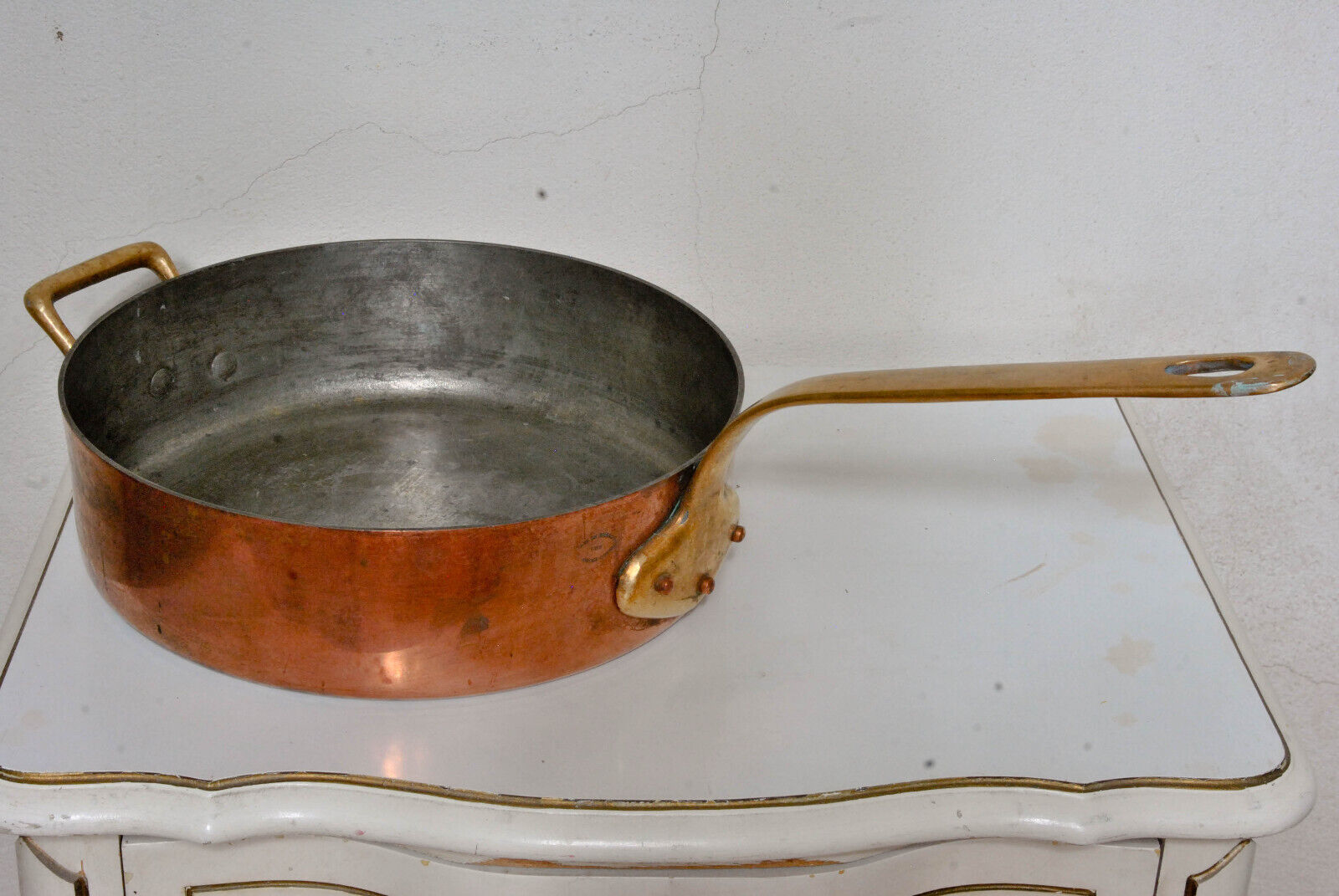 Vintage French copper saute pan skillet 11.4 in  7.6 lbs France large capacity