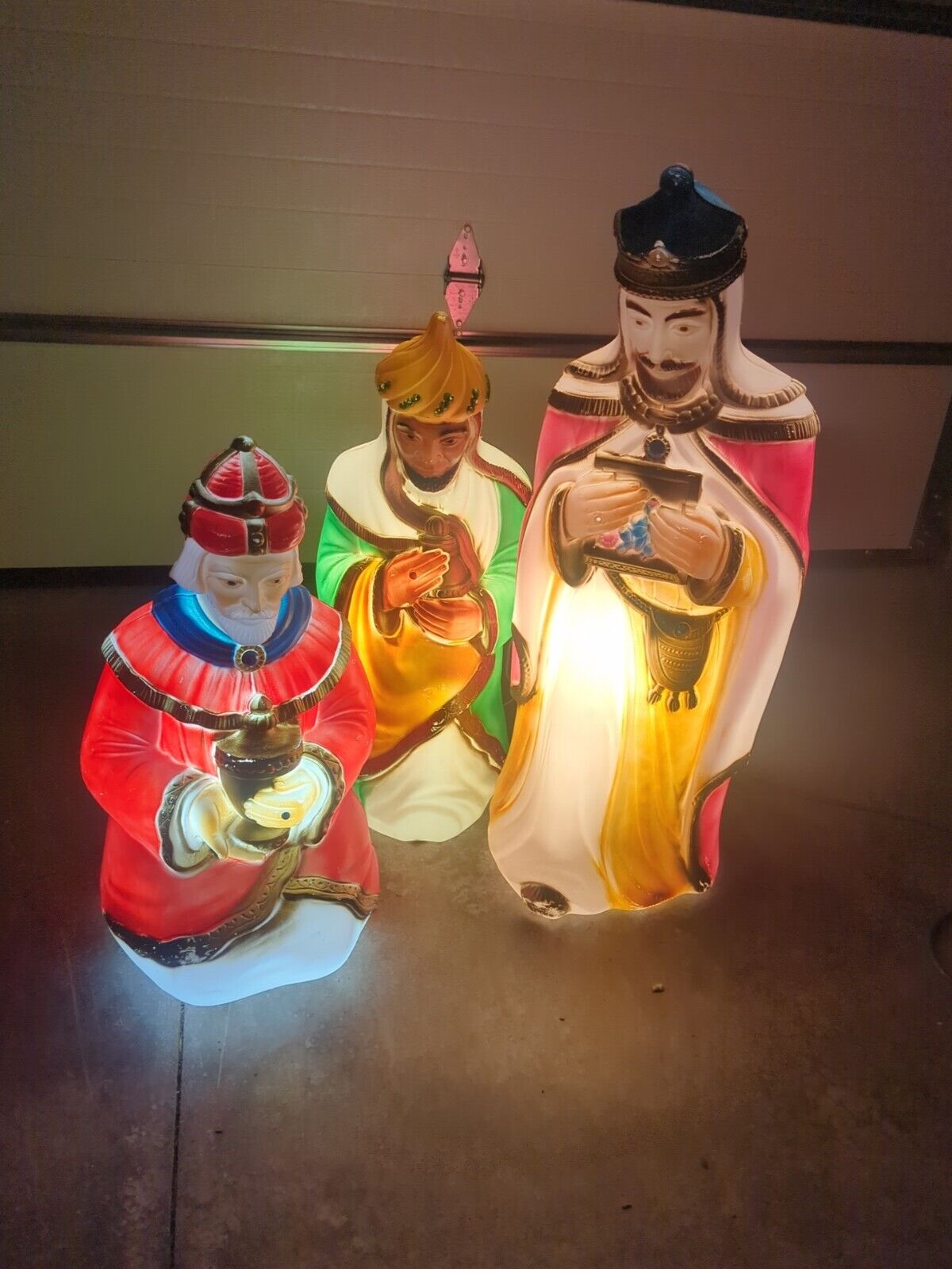 VRG Empire Three Wise Men Christmas Nativity Blow Mold Set of 3 Full Size EUC