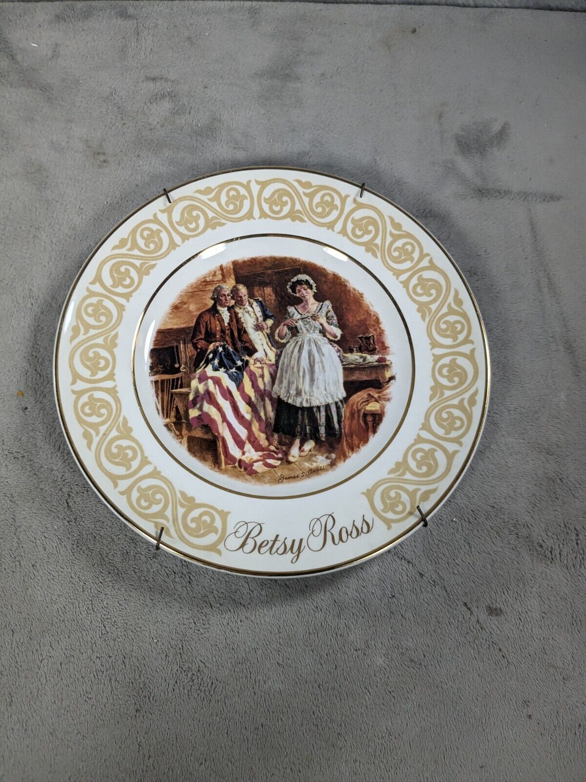Betsy Ross Decorative Plate by Enoch Wedgwood Tunstall England for Avon 1973