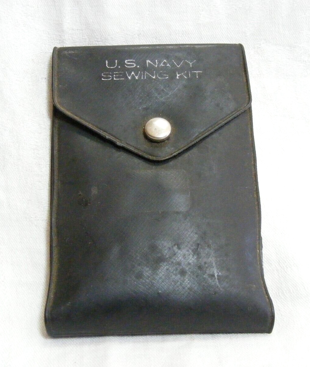 Vintage WW2 U.S. Navy Sewing Kit Pouch 8-a #62
