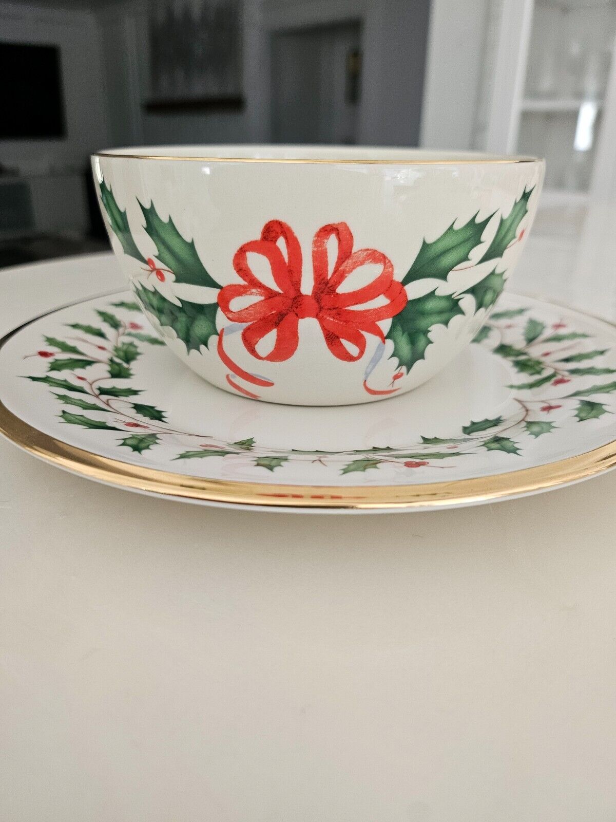 Lenox Holiday Christmas Bowl 16oz Green Holly & Red Ribbon Gold with Plate