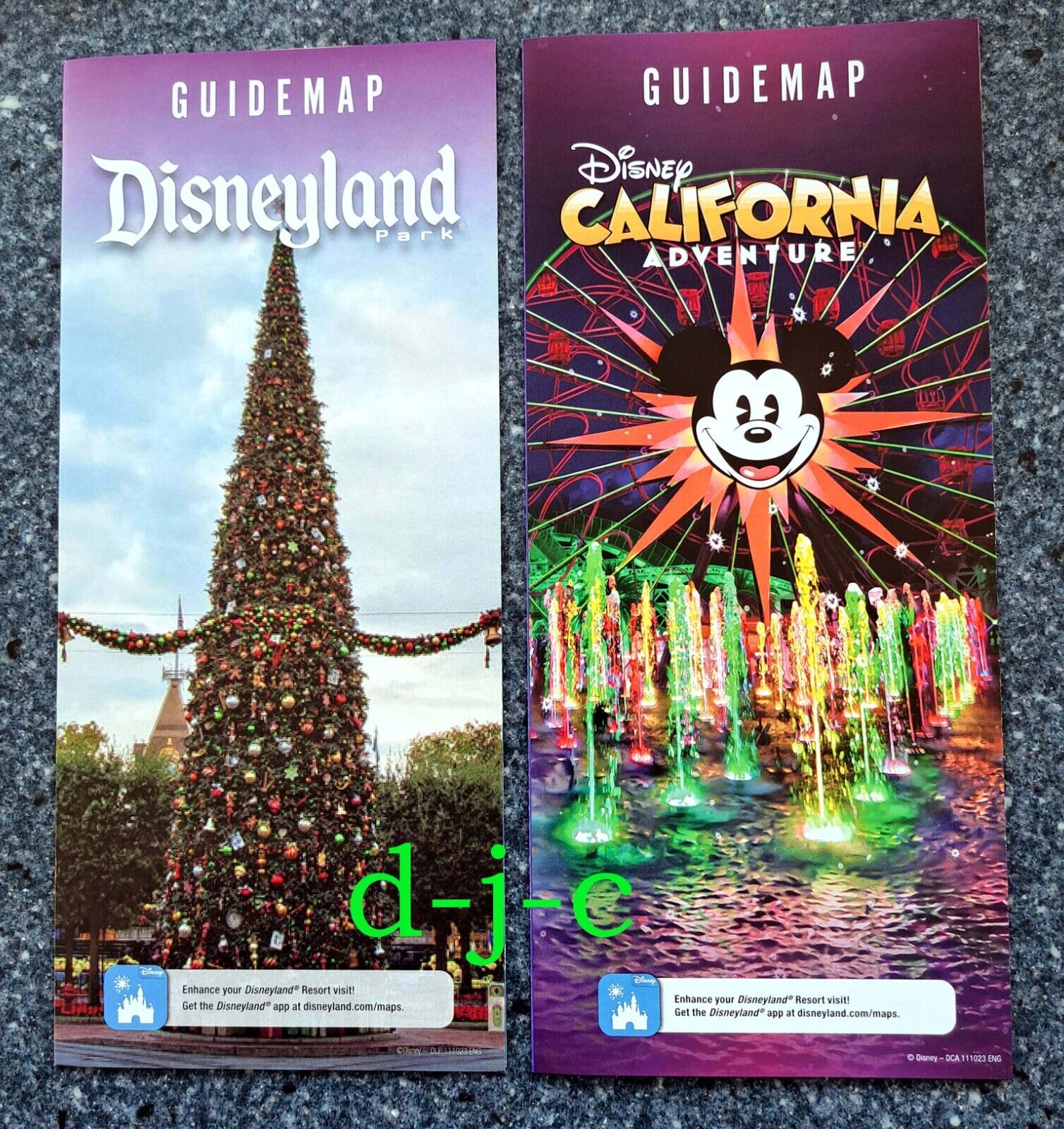 Disneyland & DCA Adventure Guide Maps 2023 Christmas Holidays &  New Year Disney