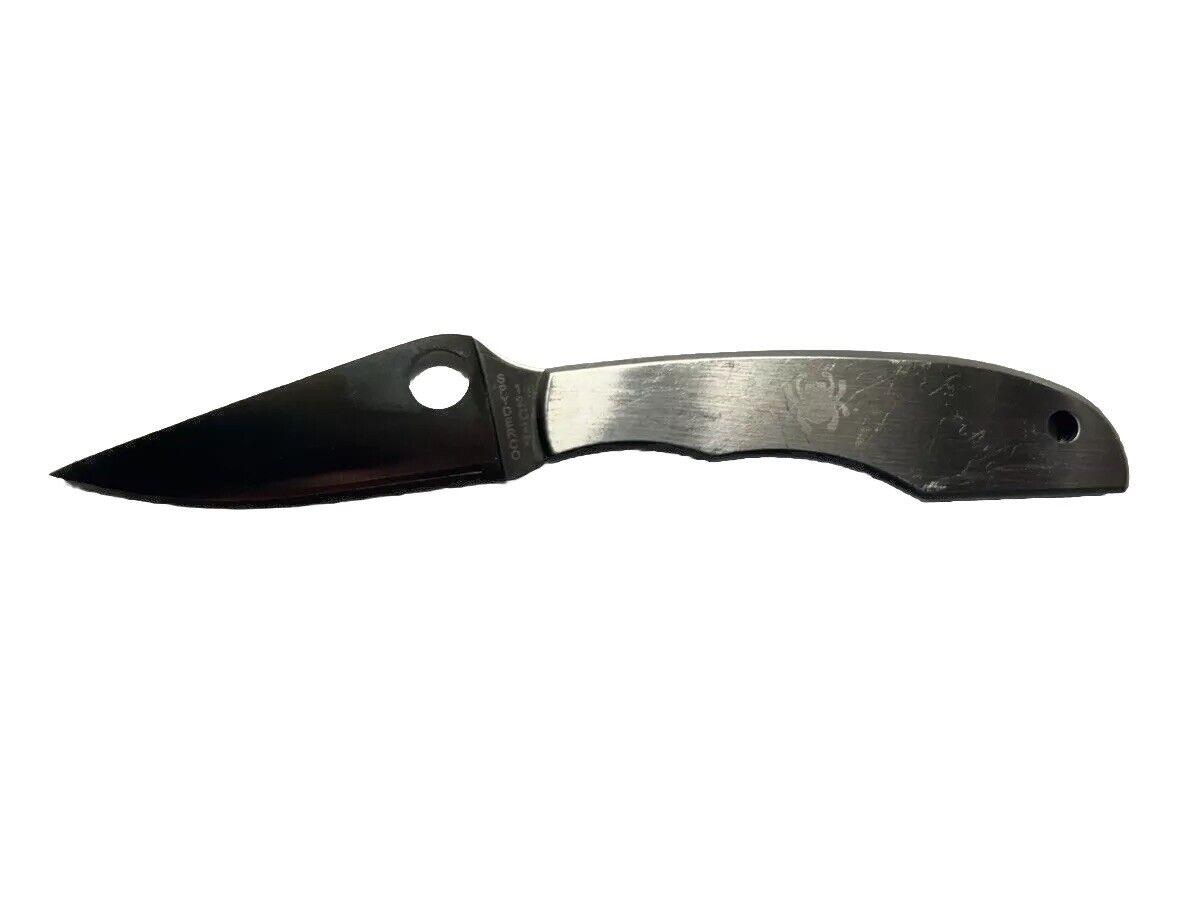 Spyderco GrassHopper Stainless Steel Keychain Knife (2.31\