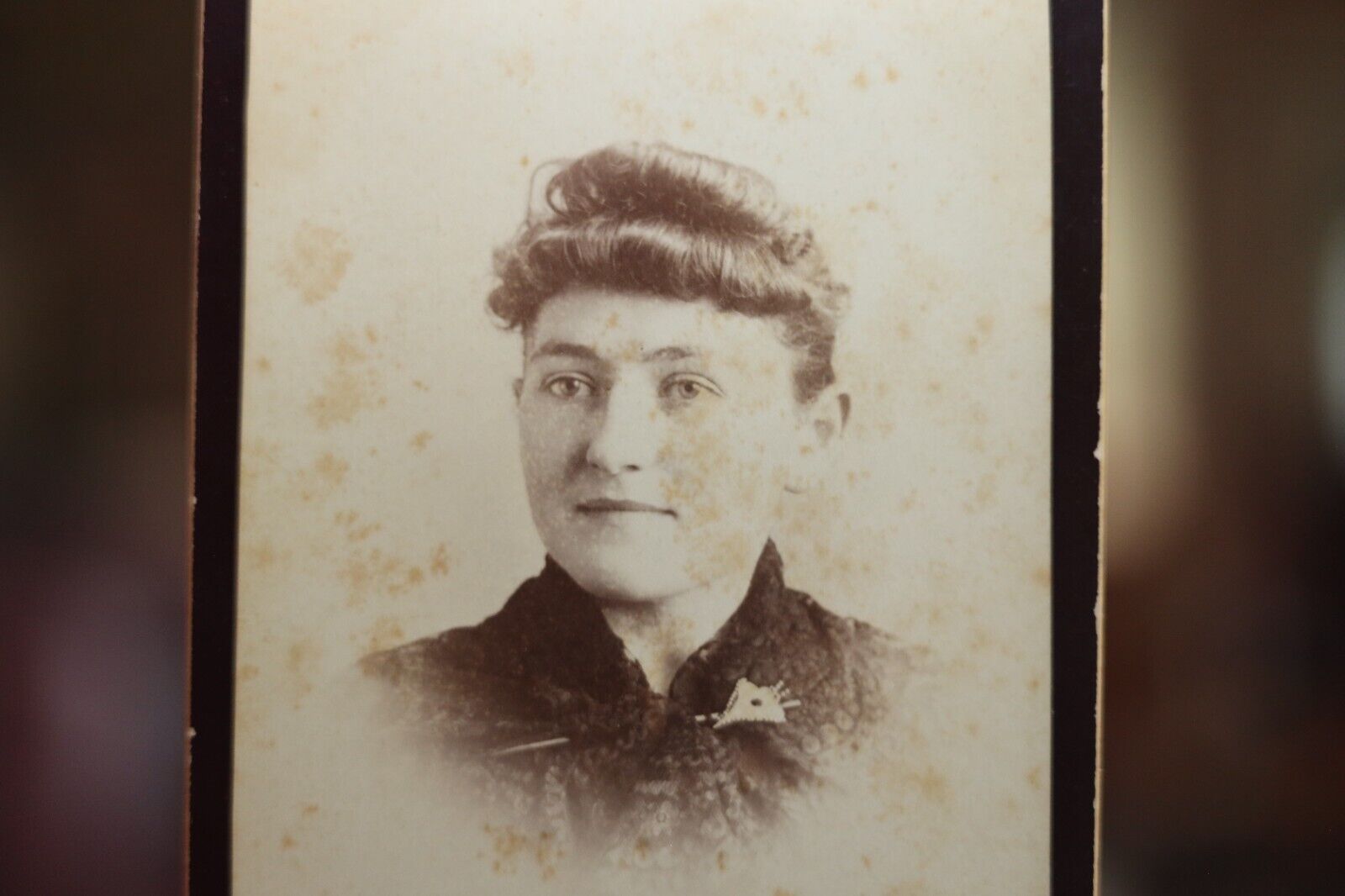 Antique Photograph-black and white cabinet card 
