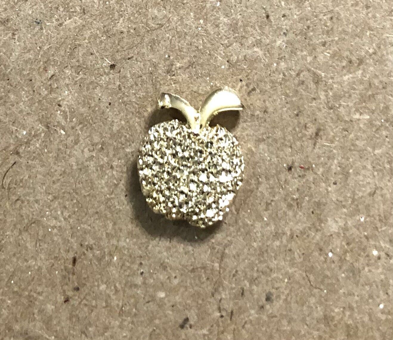 Vintage Tiny Apple Gold Tone Metal Lapel Pin Teacher Gift EUC