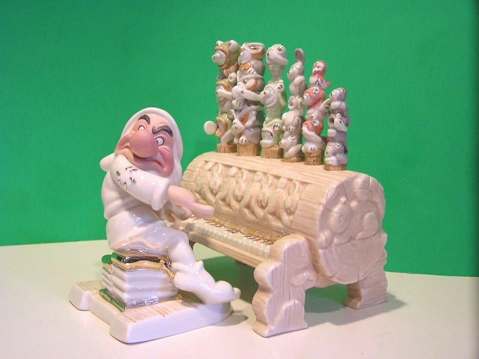 LENOX Disney a GRUMPY SERENADE for SNOW WHITE Organ sculpture NEW in BOX withCOA