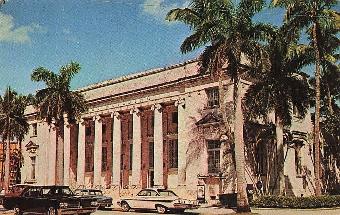 c1960s Federal Building Old Classic Cars Fort Myers FL P470
