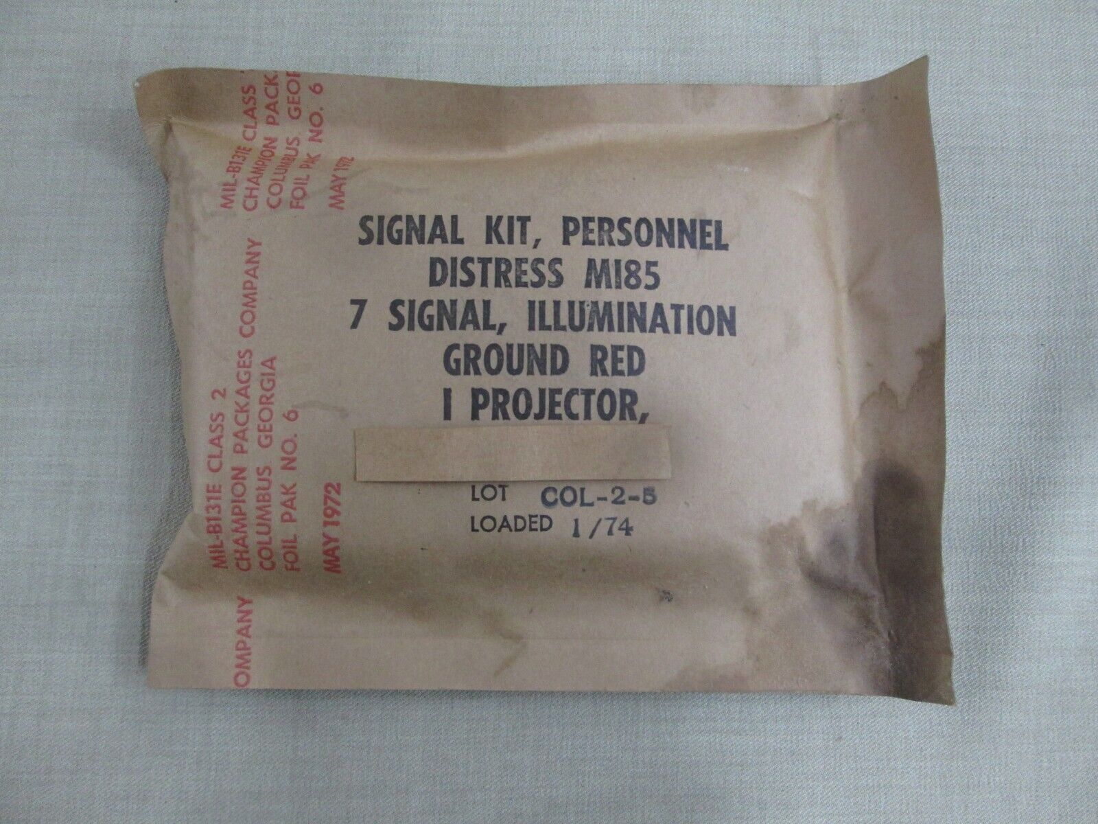 Unissued/Sealed Vietnam War Dated USGI Pilots/Air Crew Survival Signal Projector