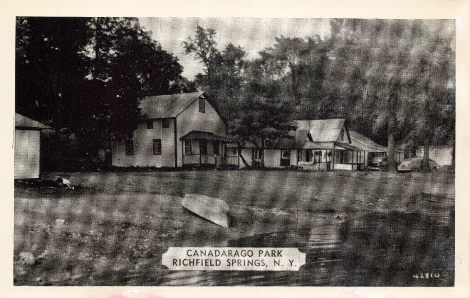 NY-Richfield Springs, New York-View of Cabins at Canadarago Park c1930\'s A39
