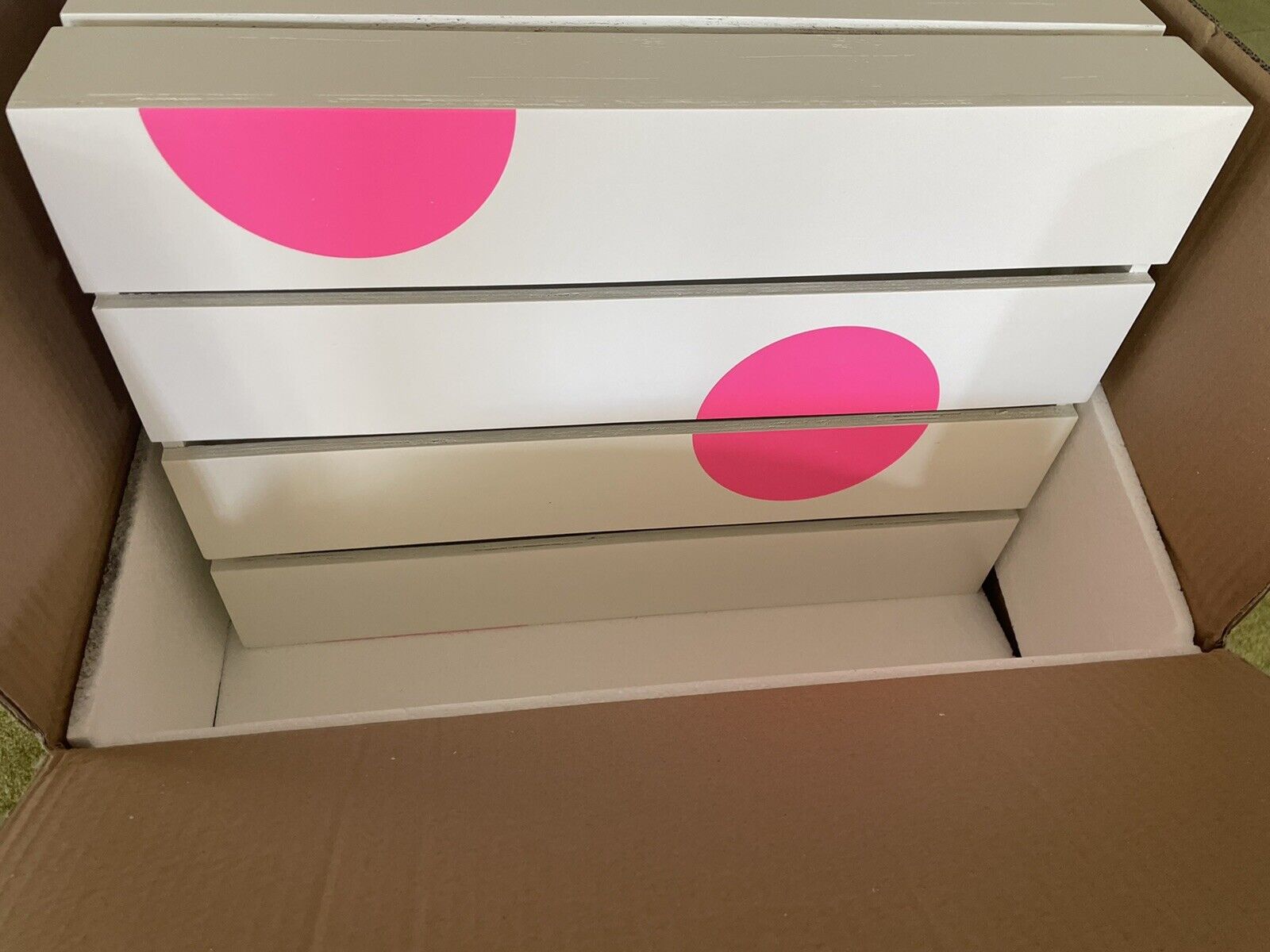 PINK Victoria’s Secret Wooden Display Crate NEW In Original Box RARE