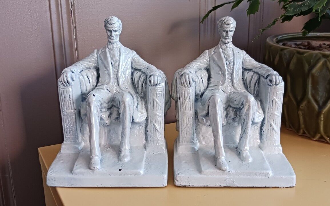 Vintage 1971 Seated Abraham Lincoln Bookends Austin Productions Iridescent Glaze